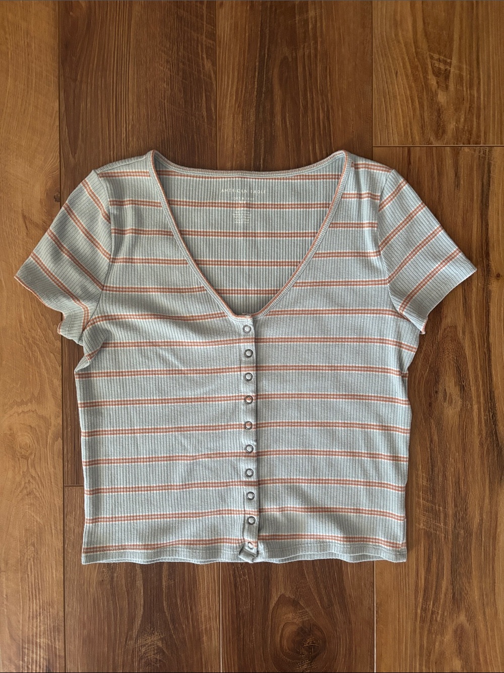 American Eagle Soft & Sexy Ribbed V-neck Top size M